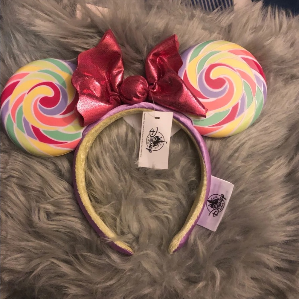 Disneyland Parks candy swirl Minnie ears new